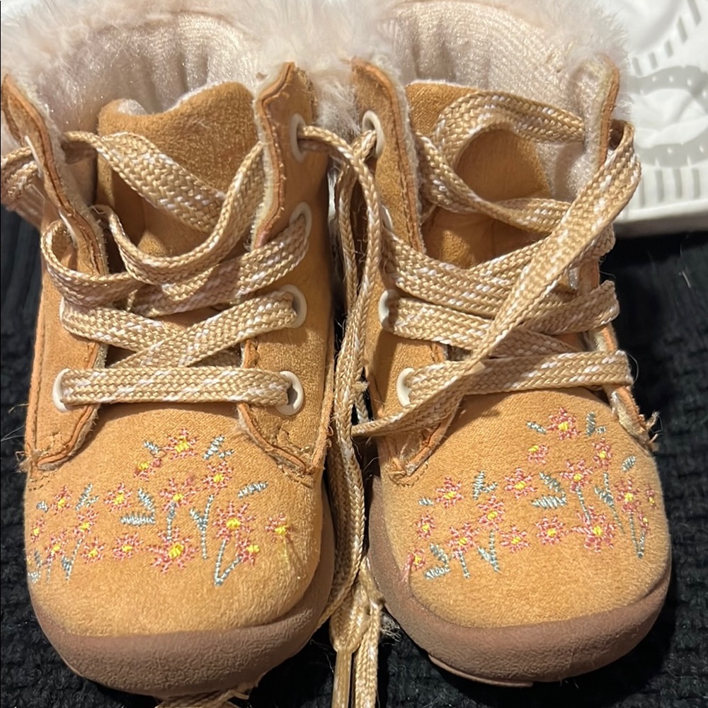 OshKosh B'gosh Tan and Pink Speckled High-Top Boots